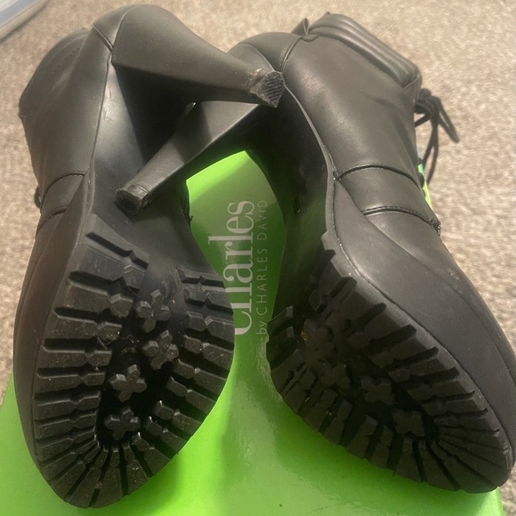 Charles By Charles David Bandi Heeled Bootie - Picture 3 of 7